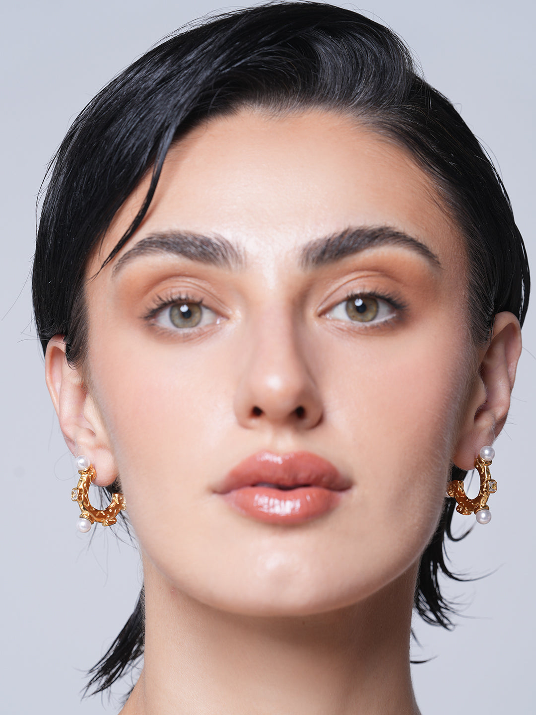 C-shaped Pearl Earrings