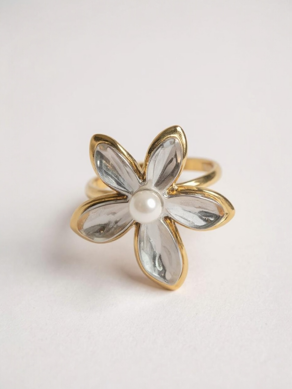 Two Tone Flower Ring