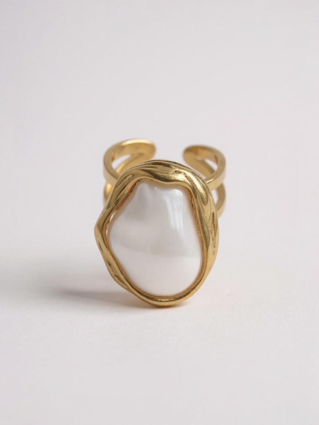 Big Baroque Pearl Open Ring