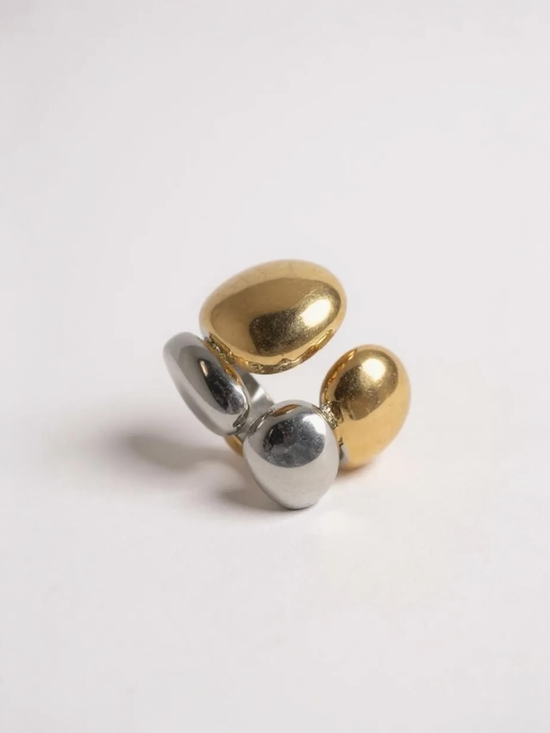 Dual Tone Cross-Border Ring