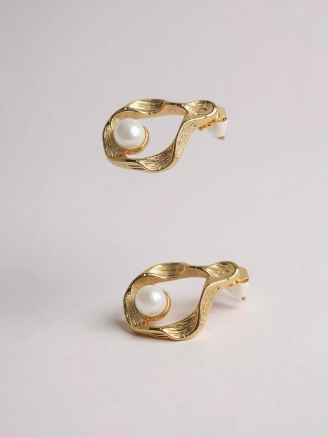 Bow Knot Titanium Steel Ear Studs