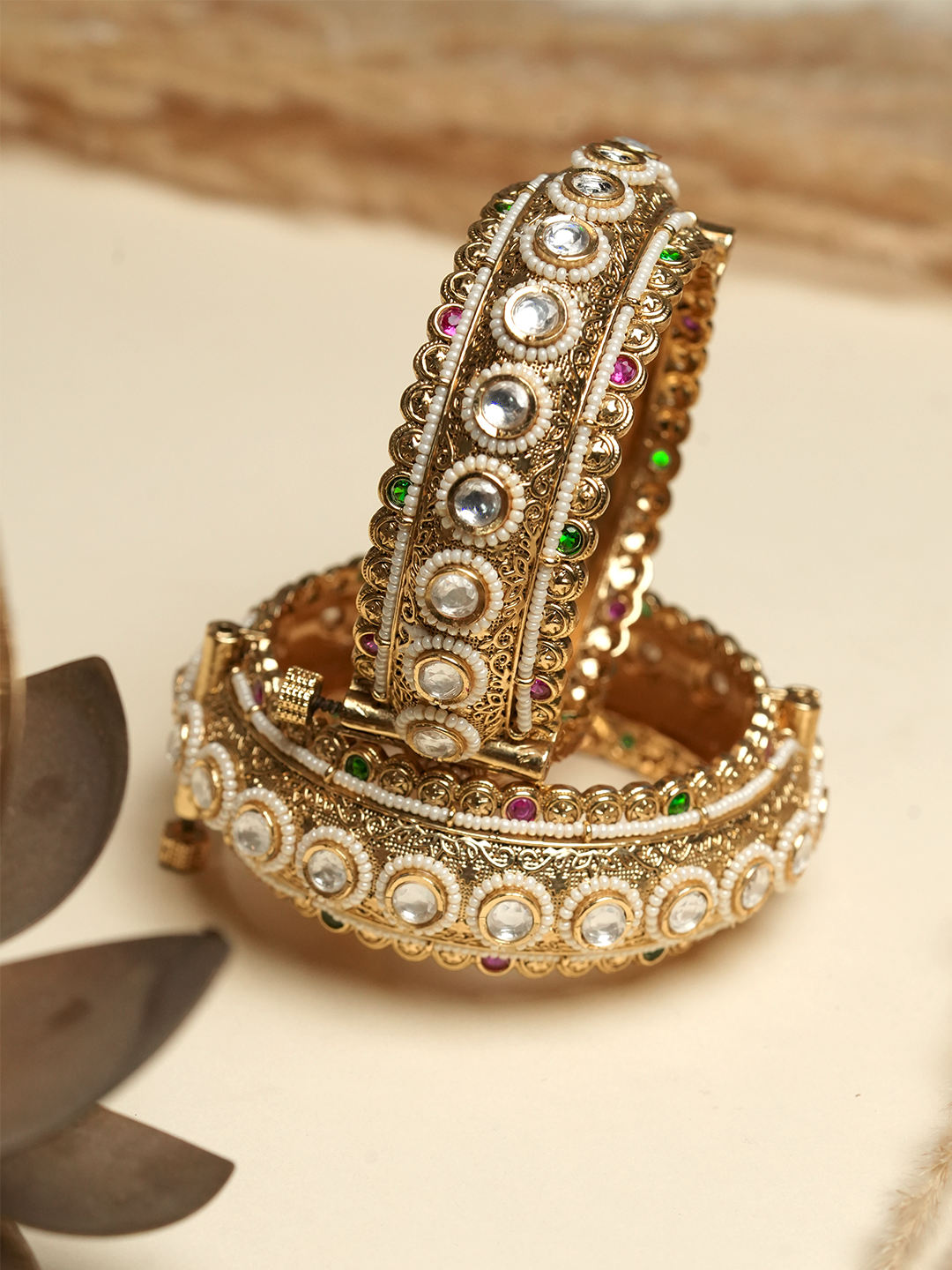 Heavy Round Kundan Bangles
