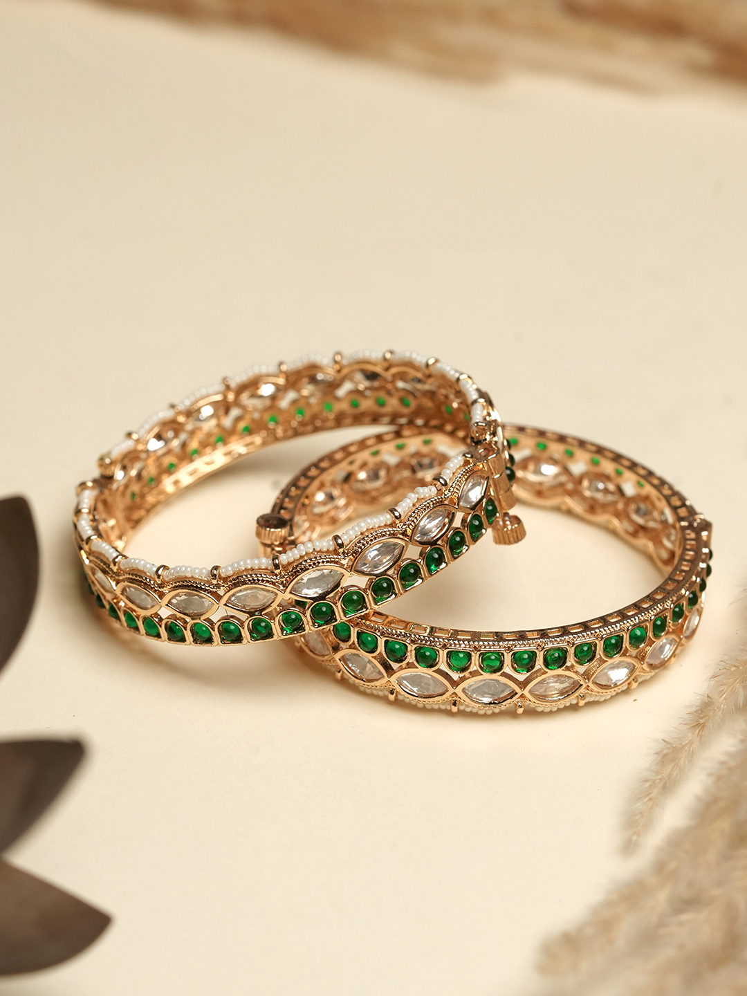 Green Stone Kundan Bangles
