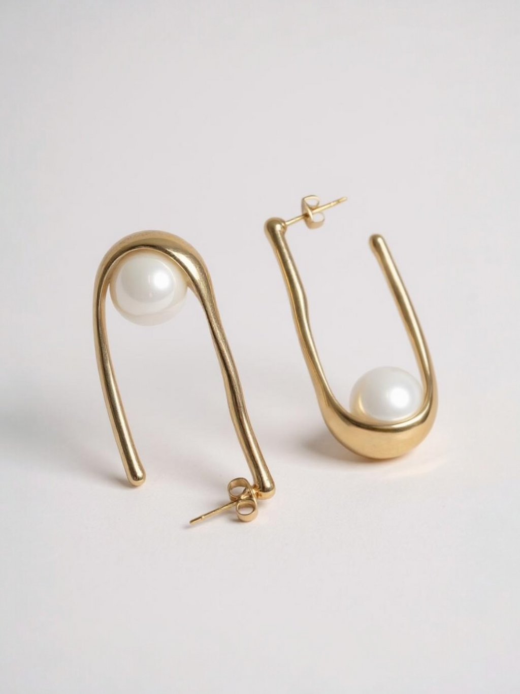 Pearls Geometric Huggie Earrings