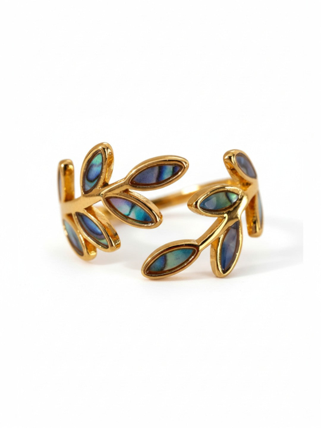 Elegant Leaf Ring