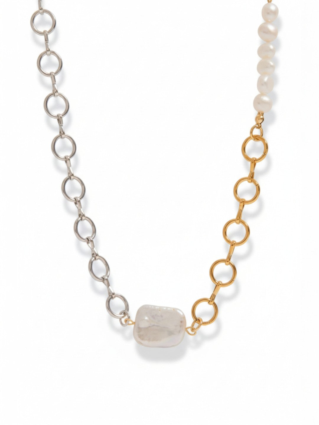 Two Tone Freshwater Pearl O-shaped Hollow Chain Necklace