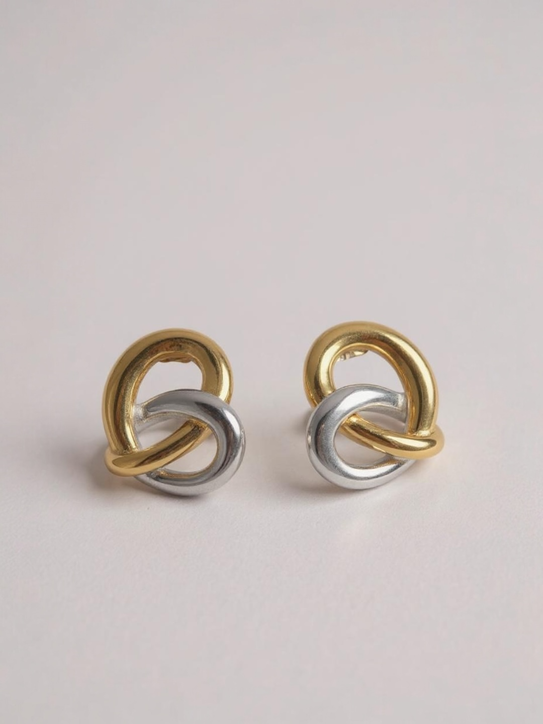 Dual Tone Studs