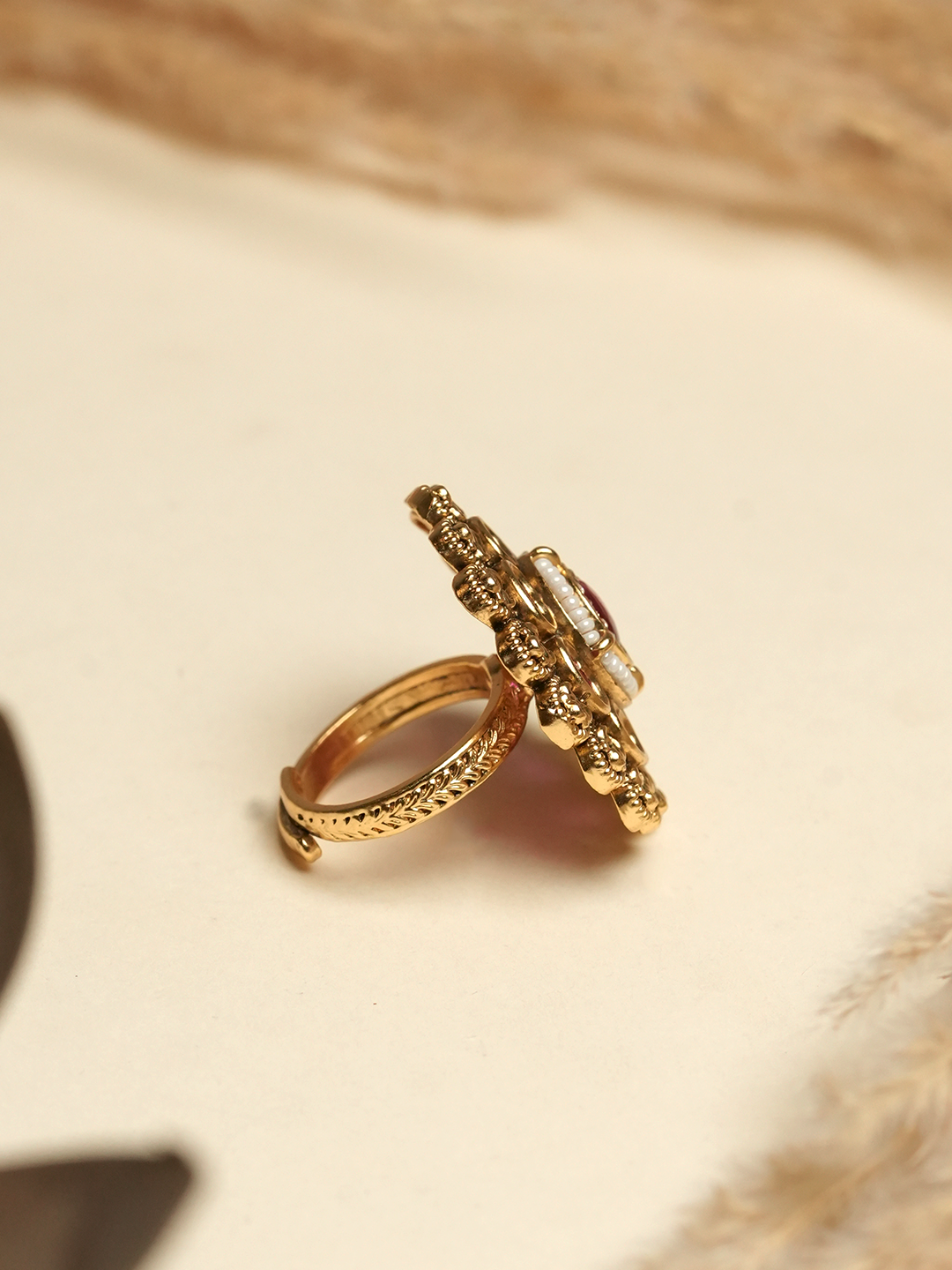 Gold Polish Antique Ring