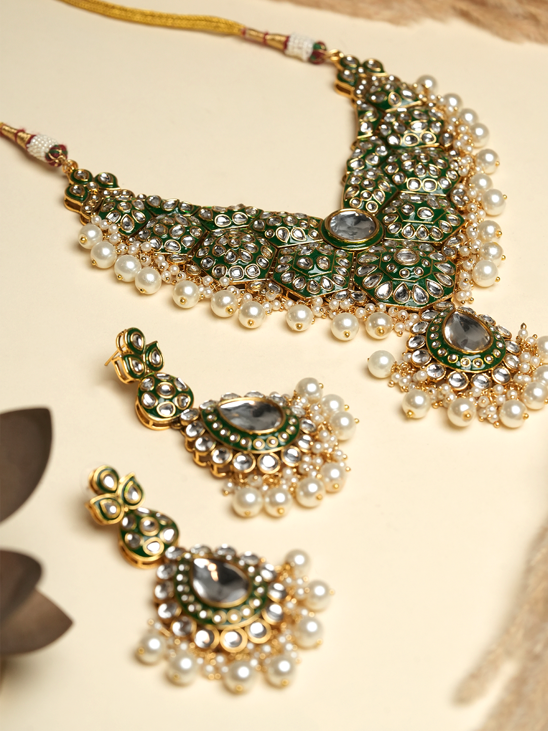 Heavy Kundan Necklace with White Stones