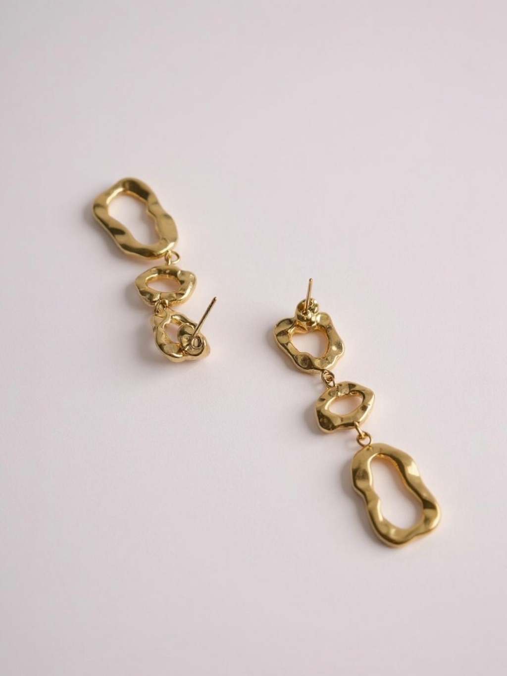 Hollow Temperament Drop Earrings