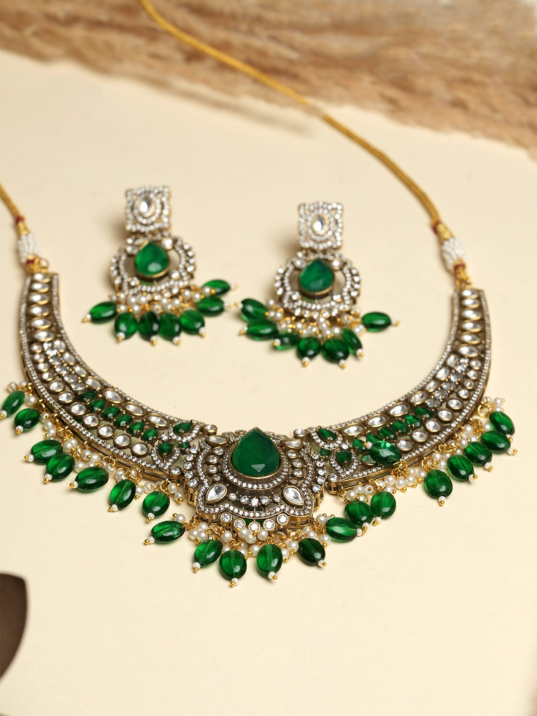 Green Designer Mehendi Polish Necklace