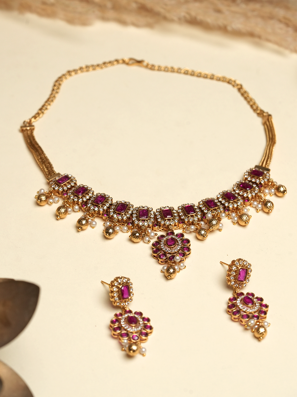 Sleek Pink Necklace