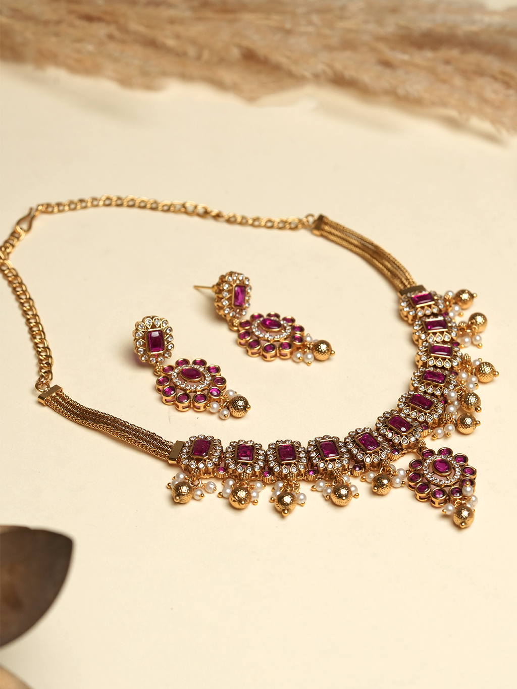 Sleek Pink Necklace
