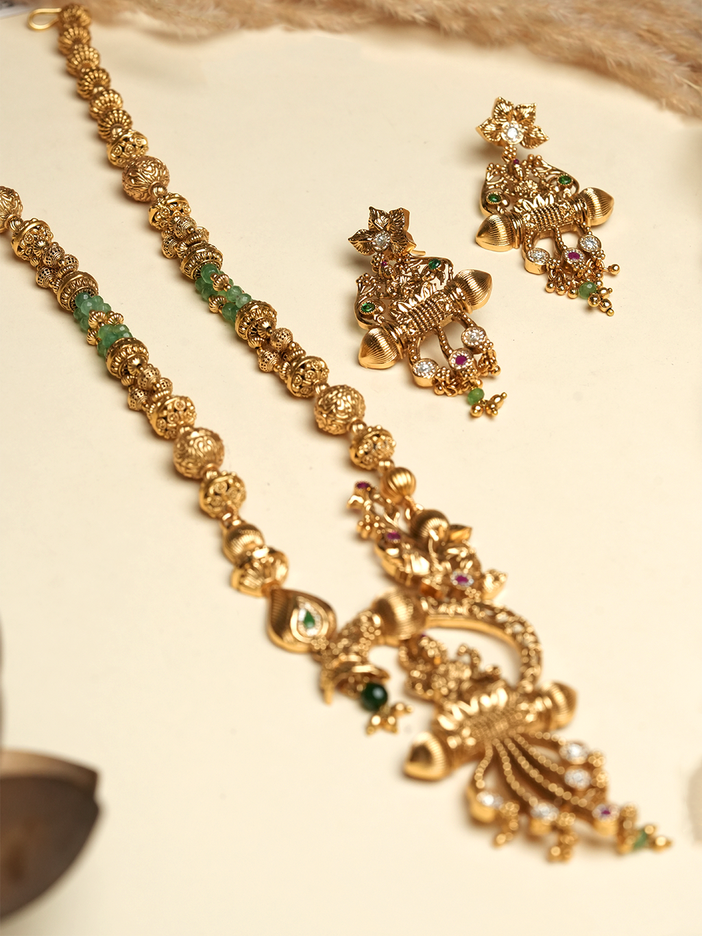 Premium Lakshmi Antique Pendant Set