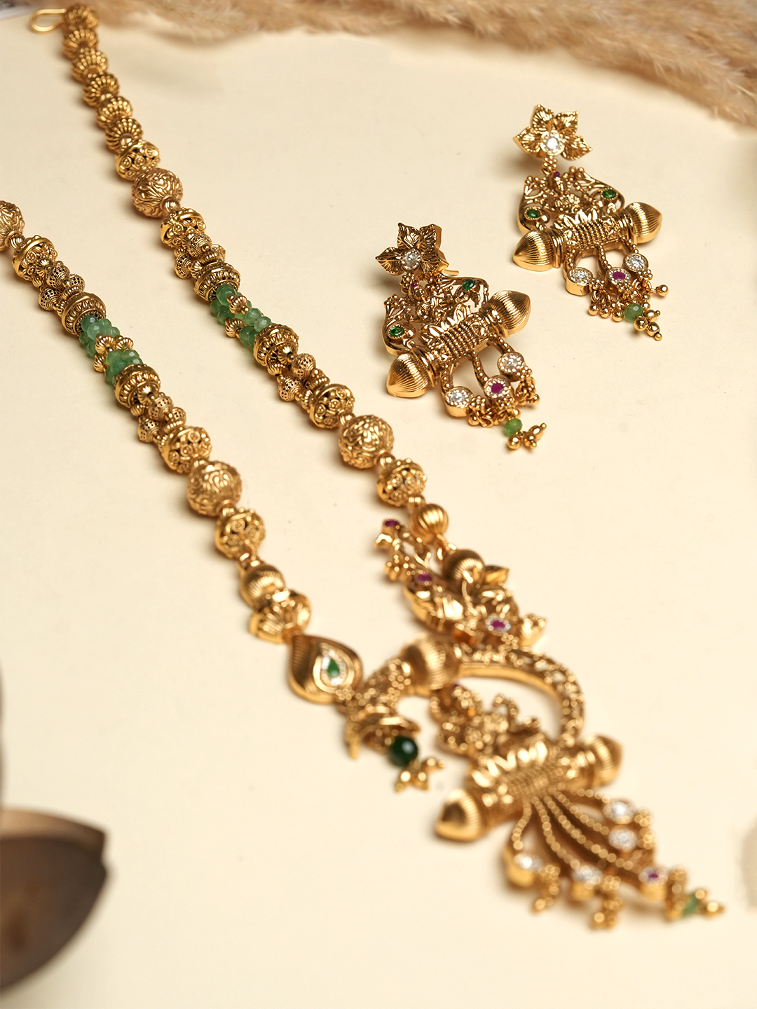 Premium Lakshmi Antique Pendant Set
