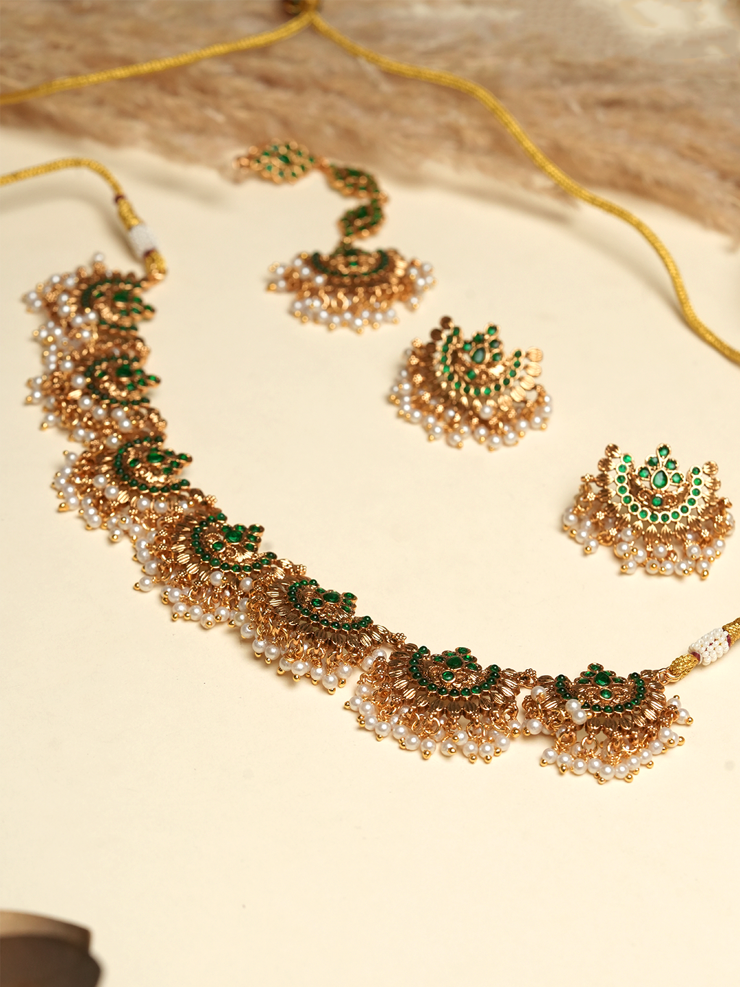 Designer Green Gold Polished Necklace