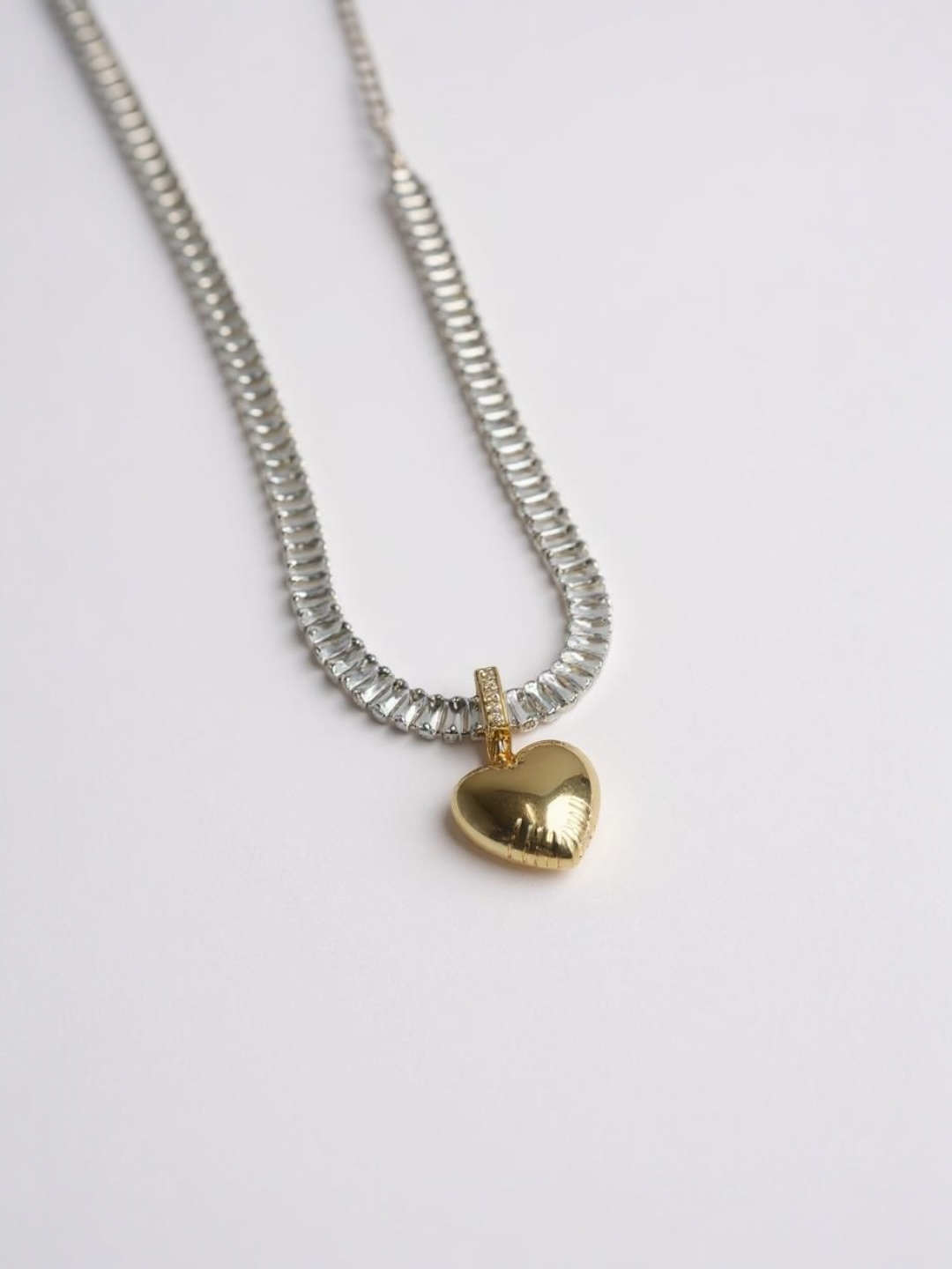 Mossanite Chain Heart Pendant Necklace