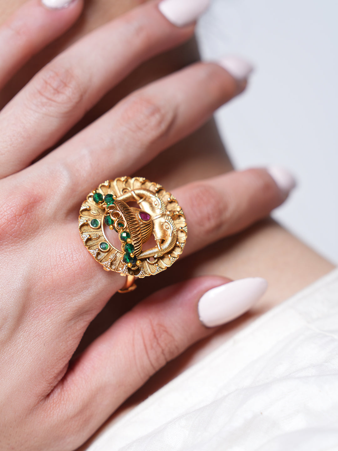 Round Antique Ring