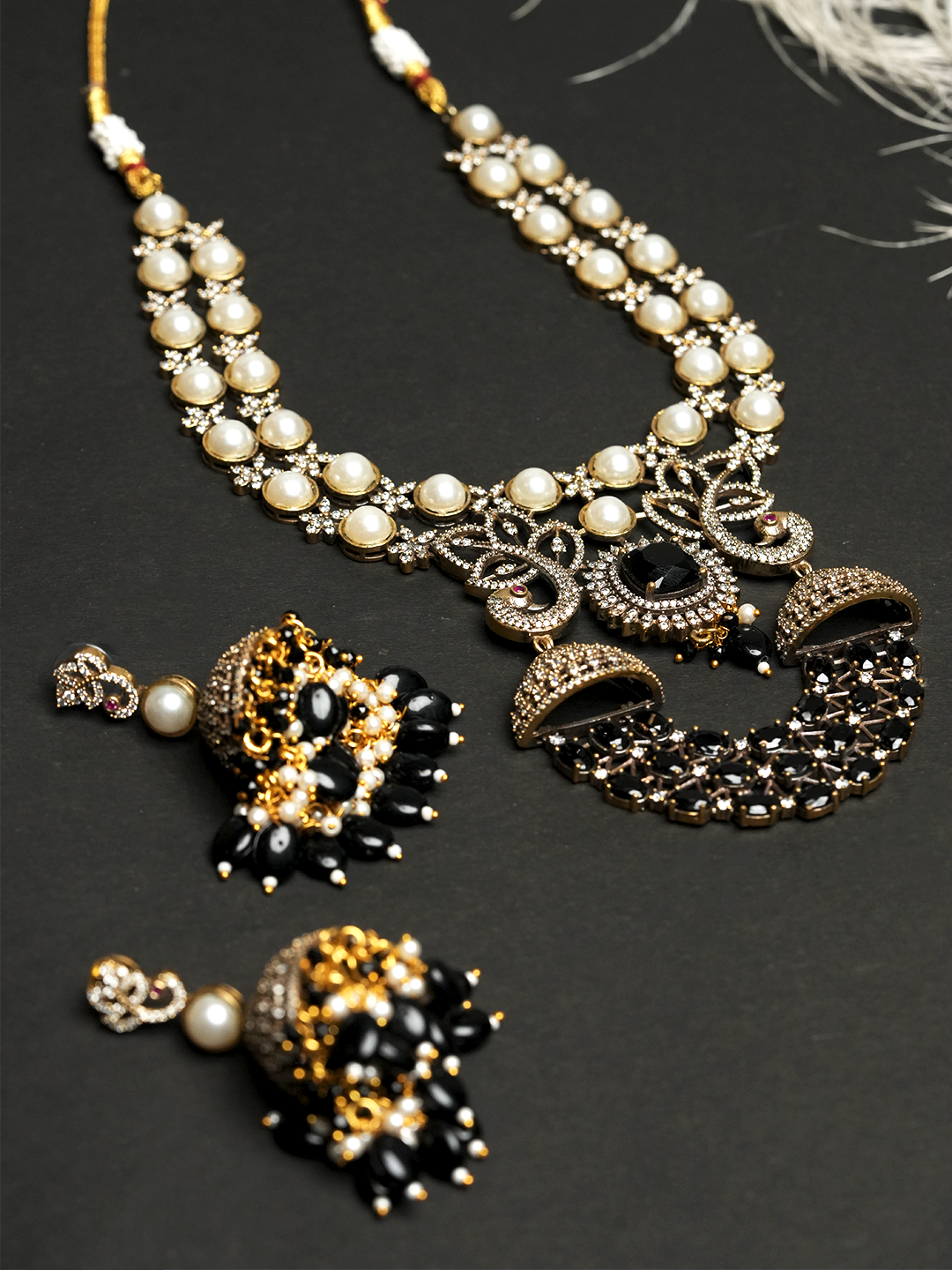 Black Long Mehendi Polish Necklace