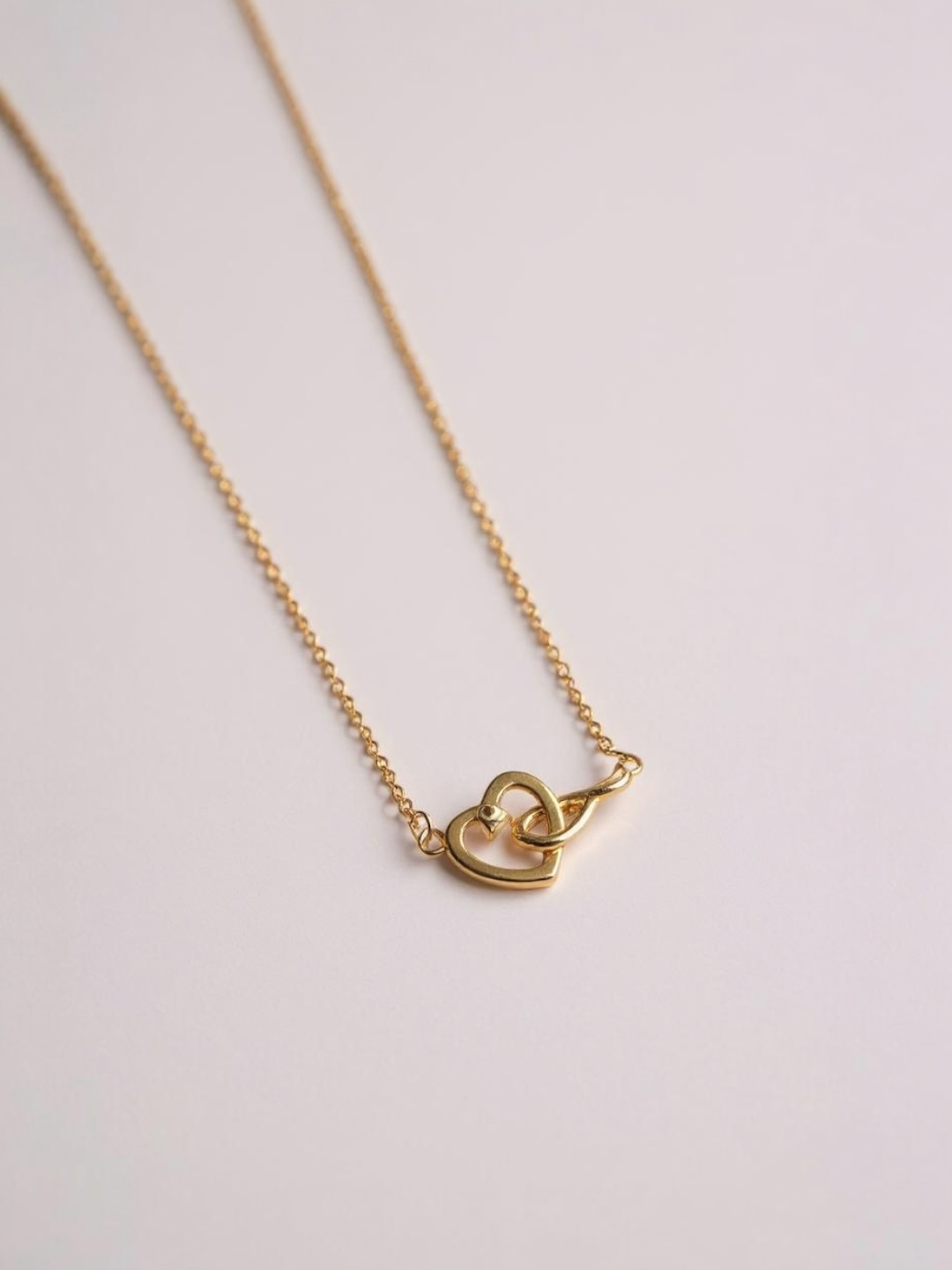 Zircon Heart Pendant Necklace