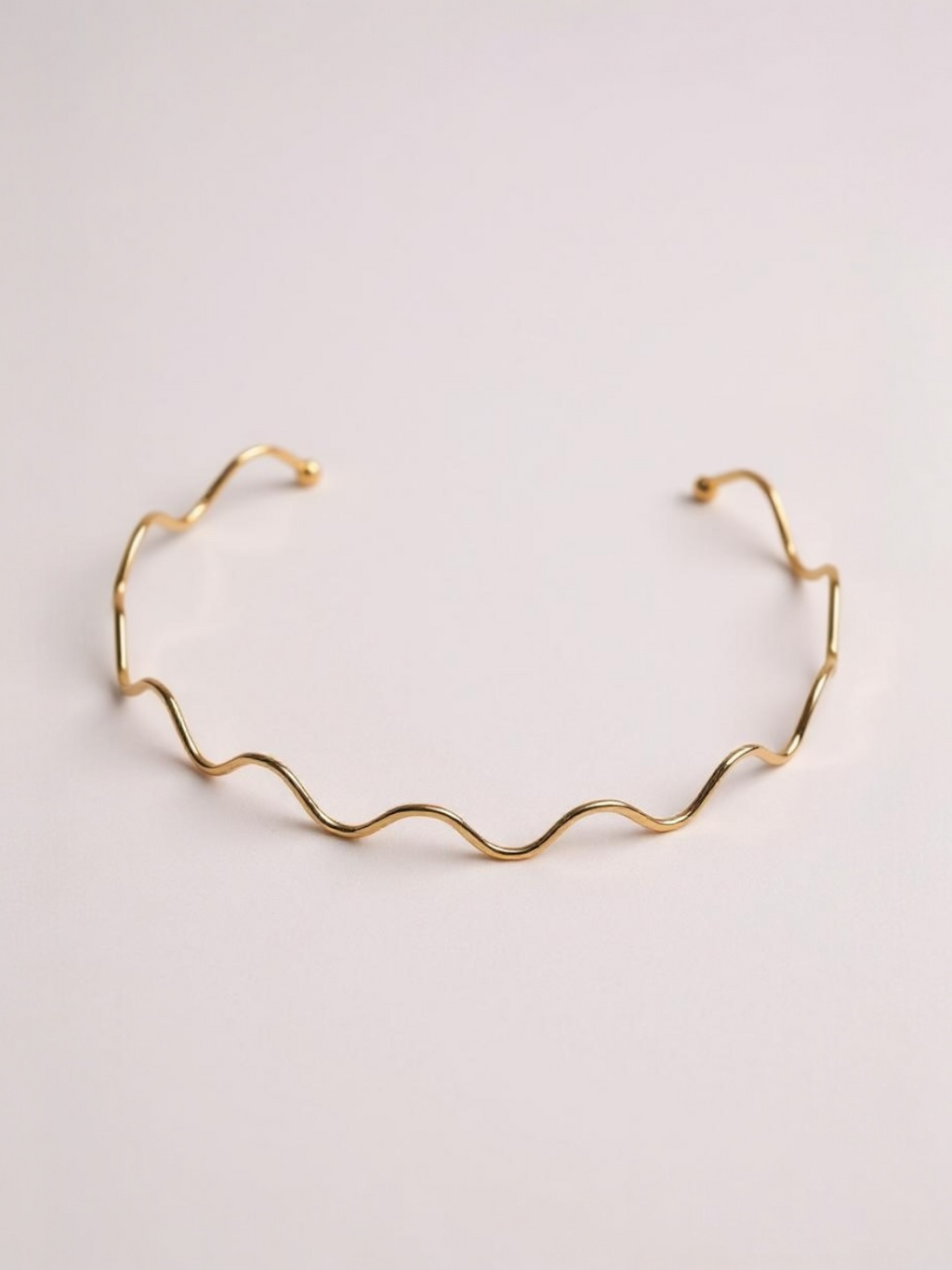 Irregular Collar Wavy Neck Choker