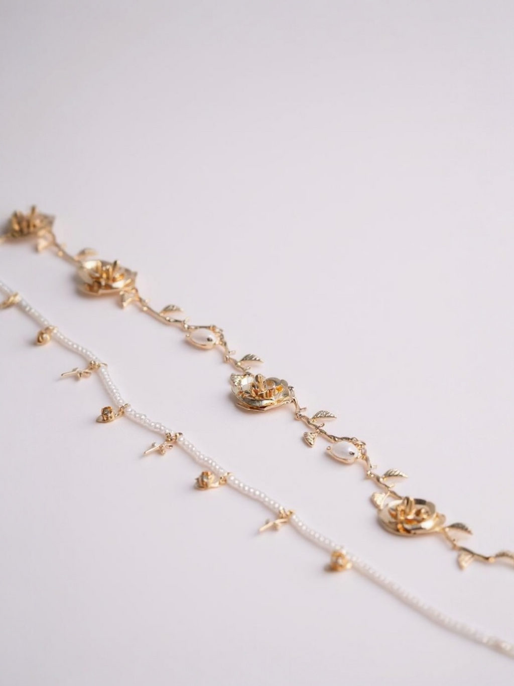 Light Luxury Beaded Stacked Flower Collarbone Necklace