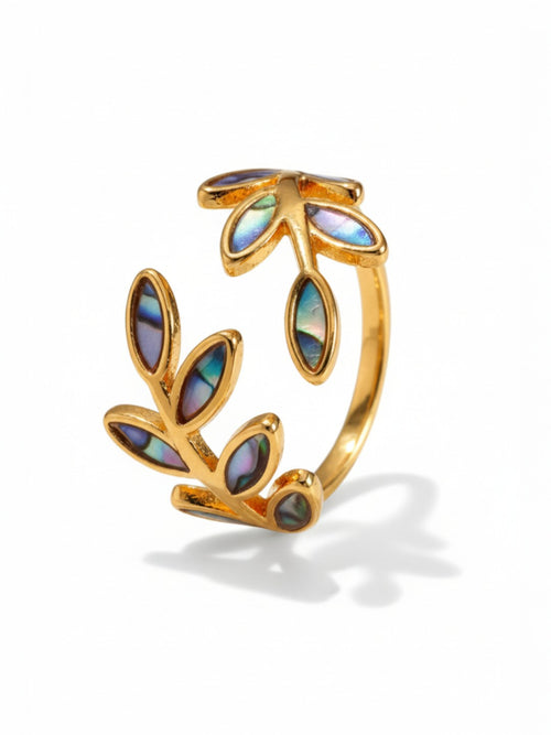 Elegant Leaf Ring