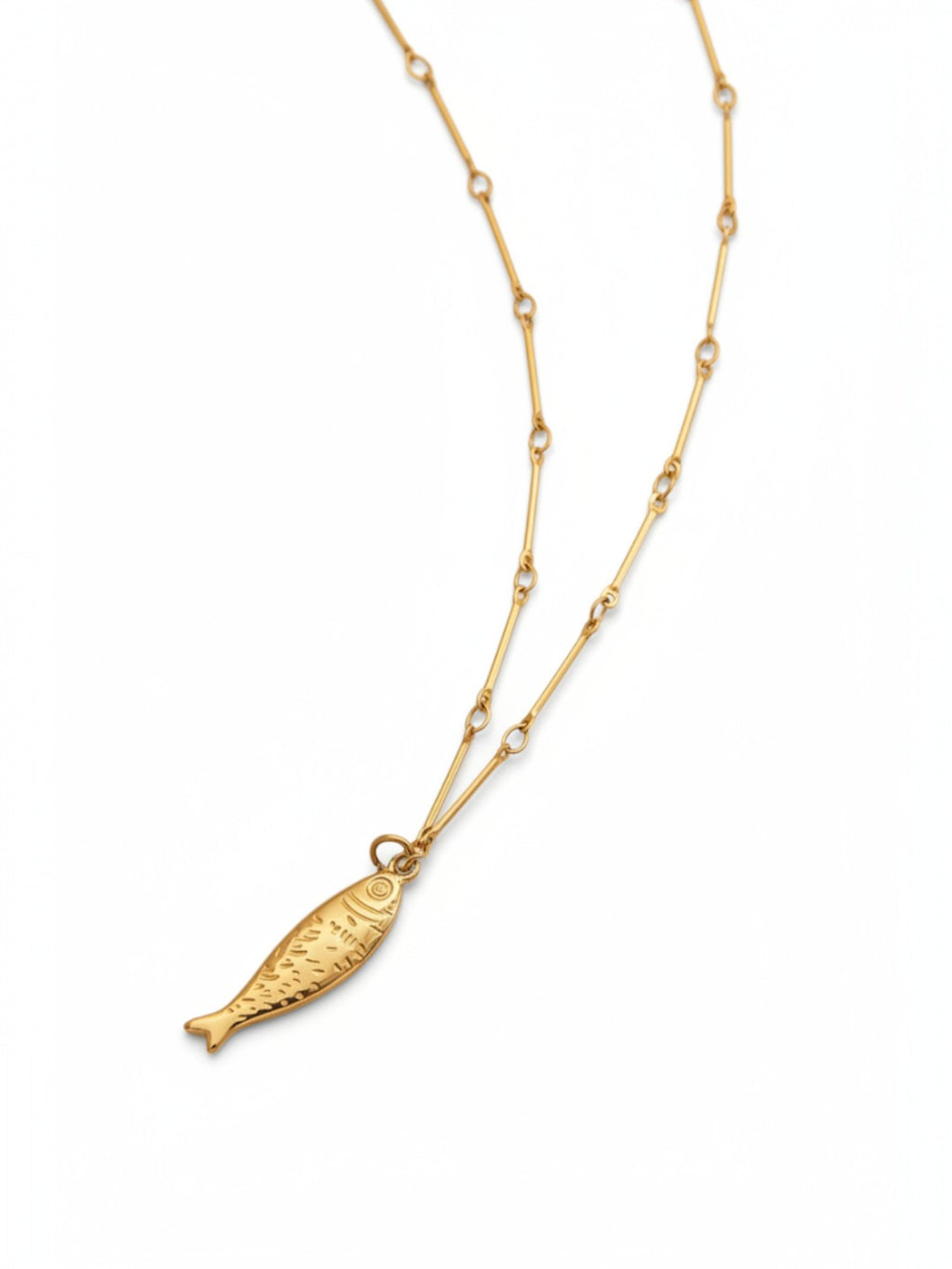 Chic Lucky Fish Charm Necklace