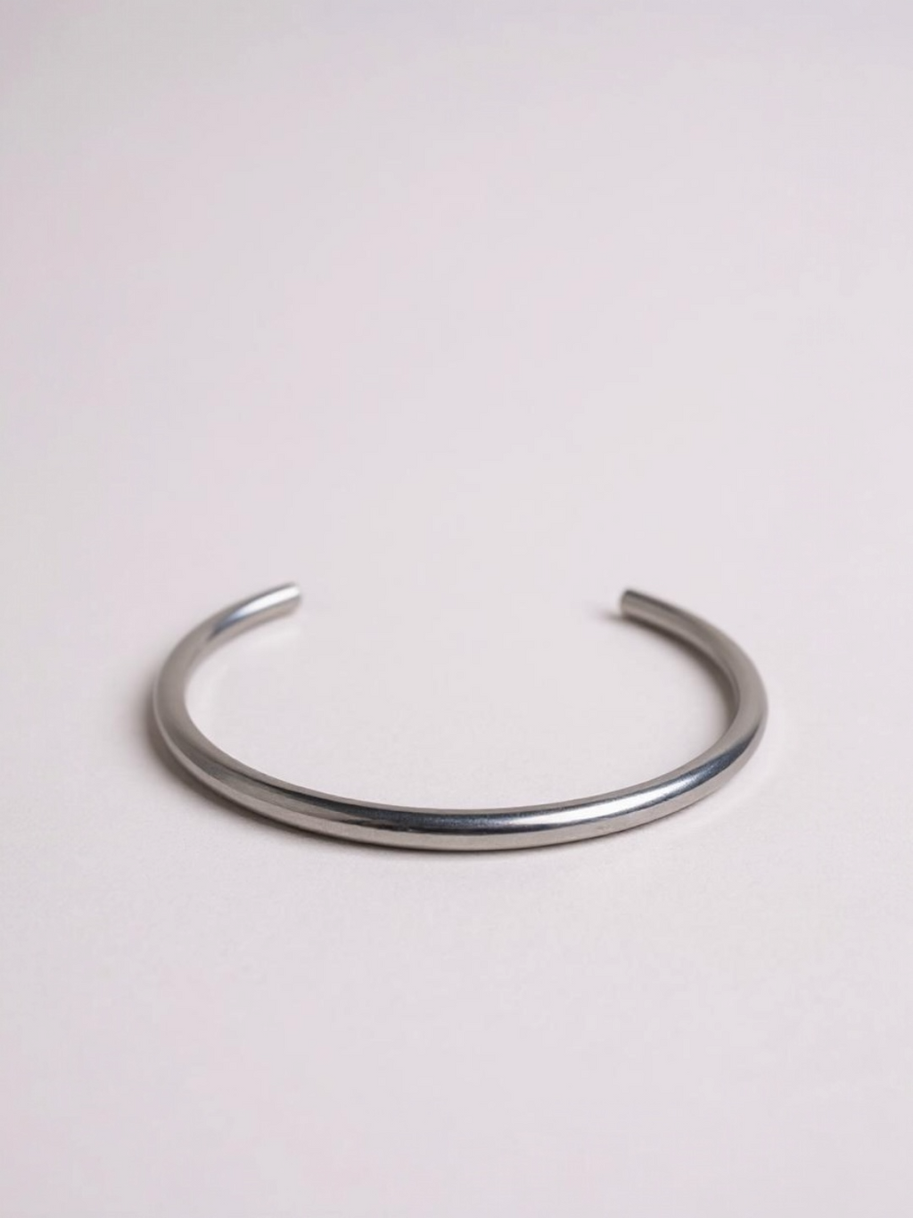 Silver Open Choker Necklace