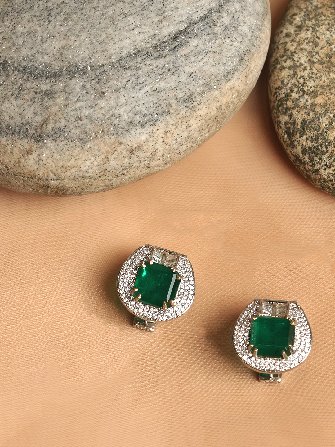 Silver Polish Green Emerald Tops