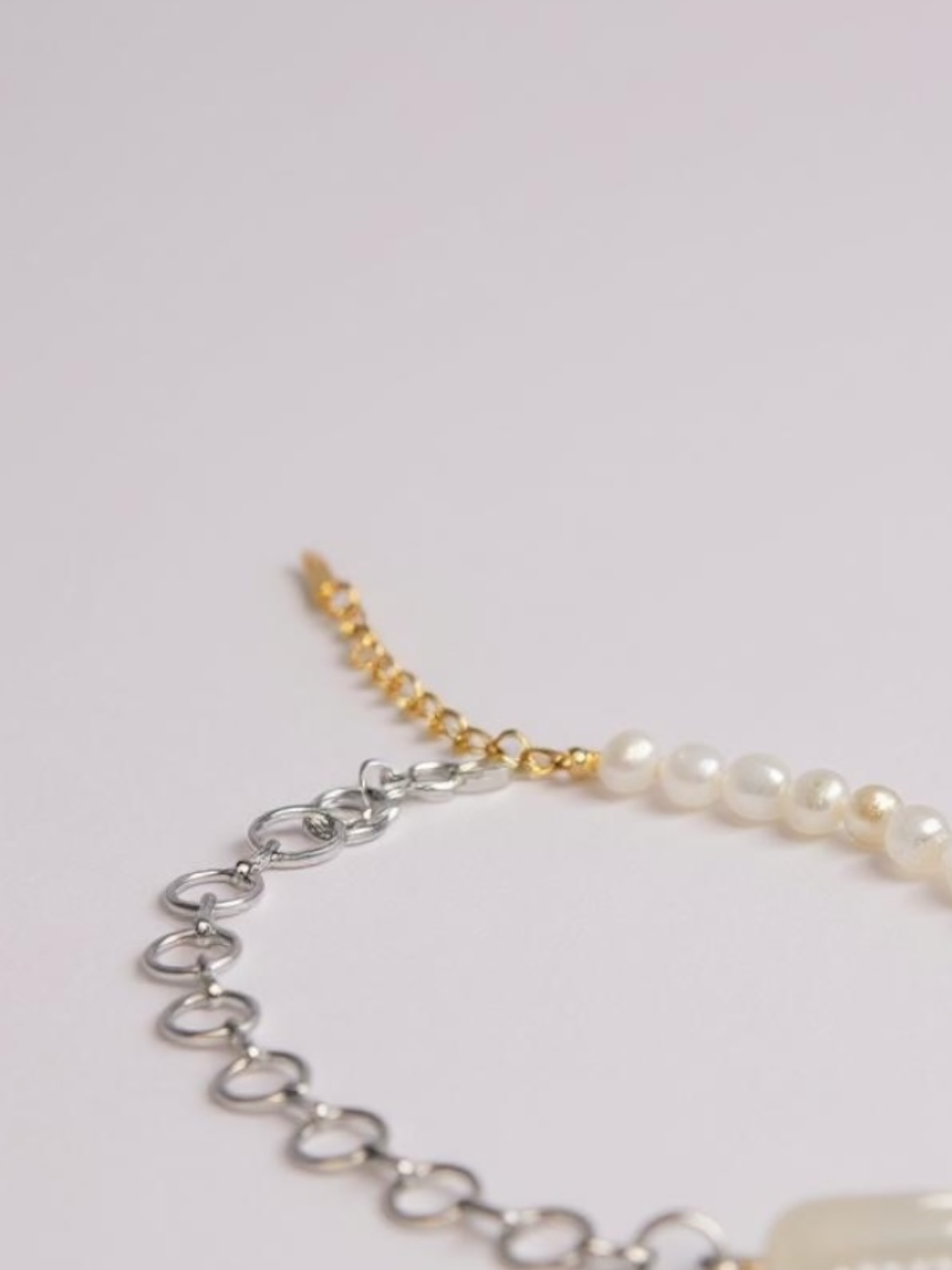 Two Tone Freshwater Pearl O-shaped Hollow Chain Necklace