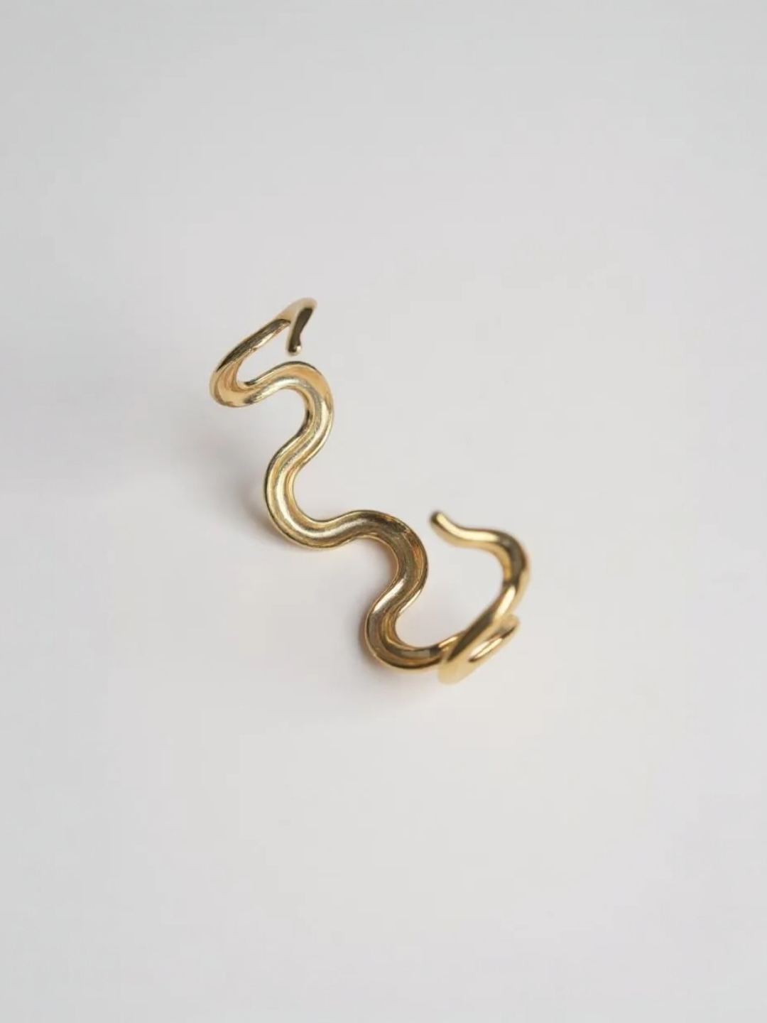 Curvy Bracelet