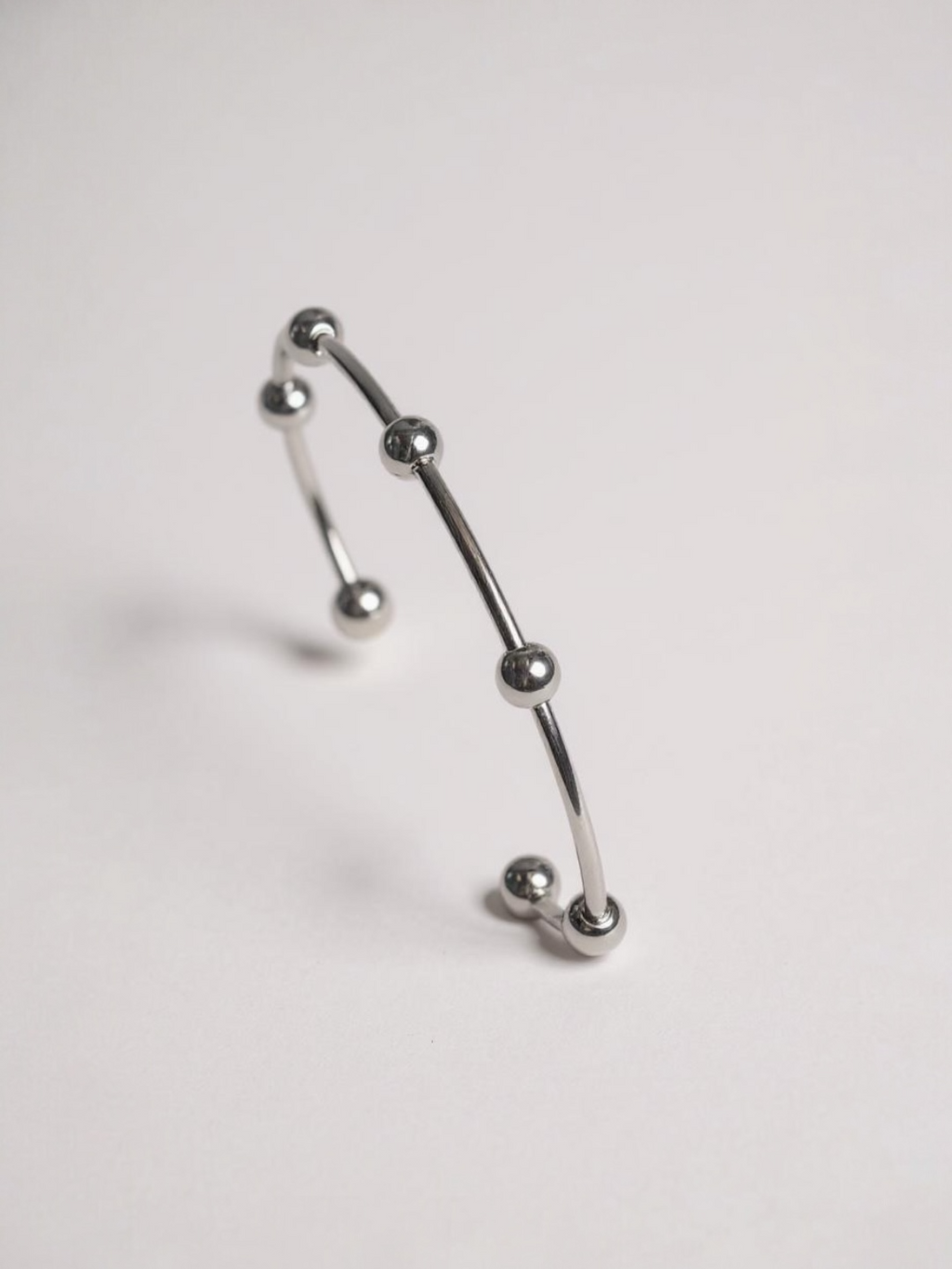 Multiround Balls Open Bracelet