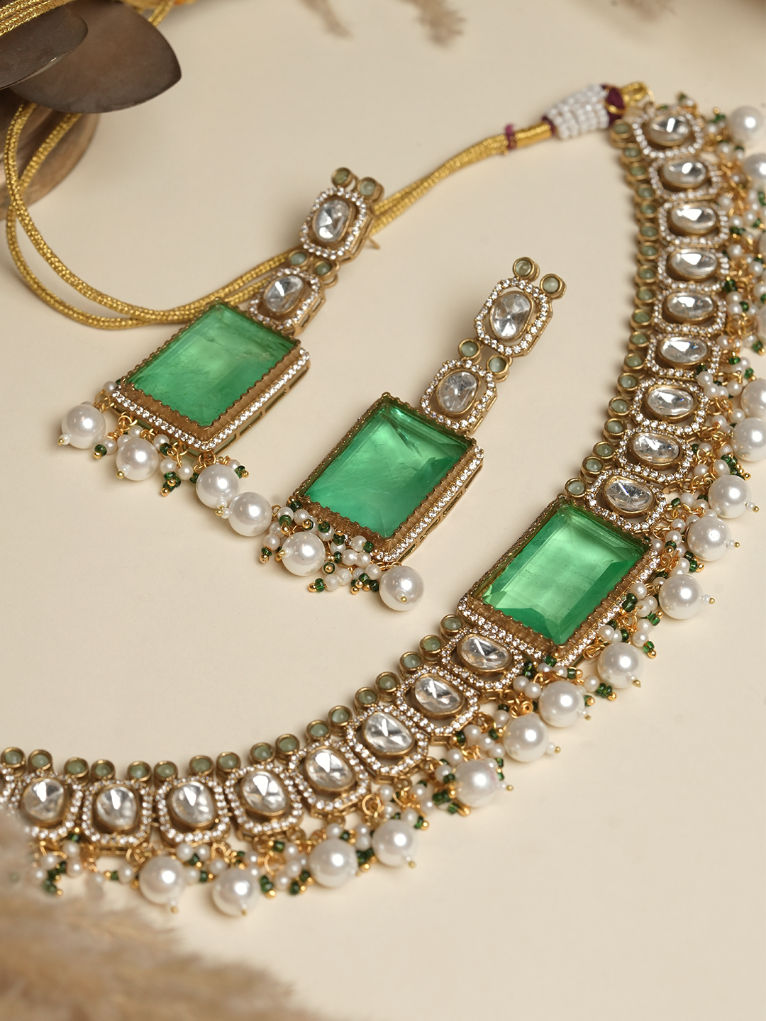 Designer Single Stone Kundan Necklace