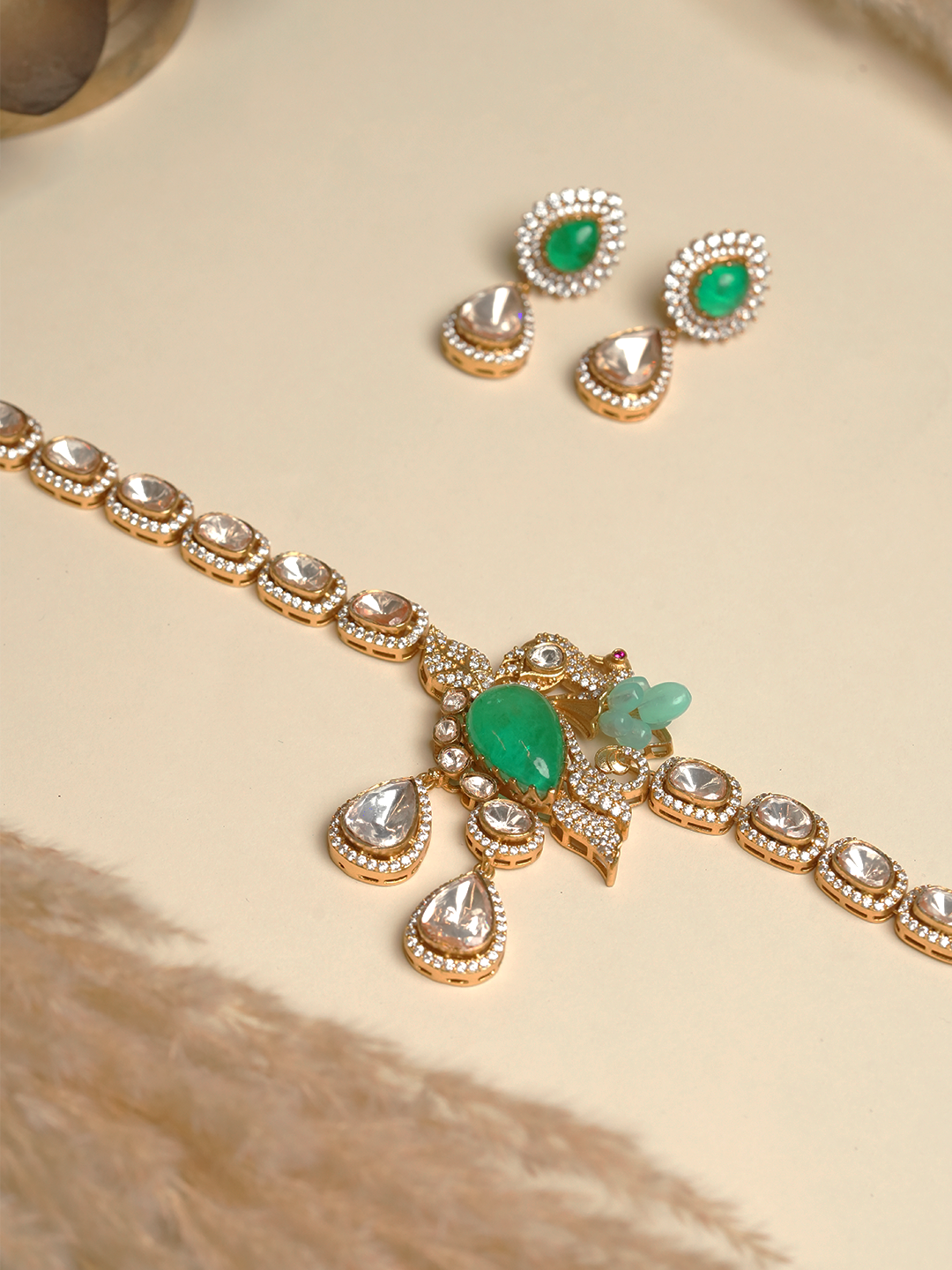 Premium Kundan Peacock Pendant Set