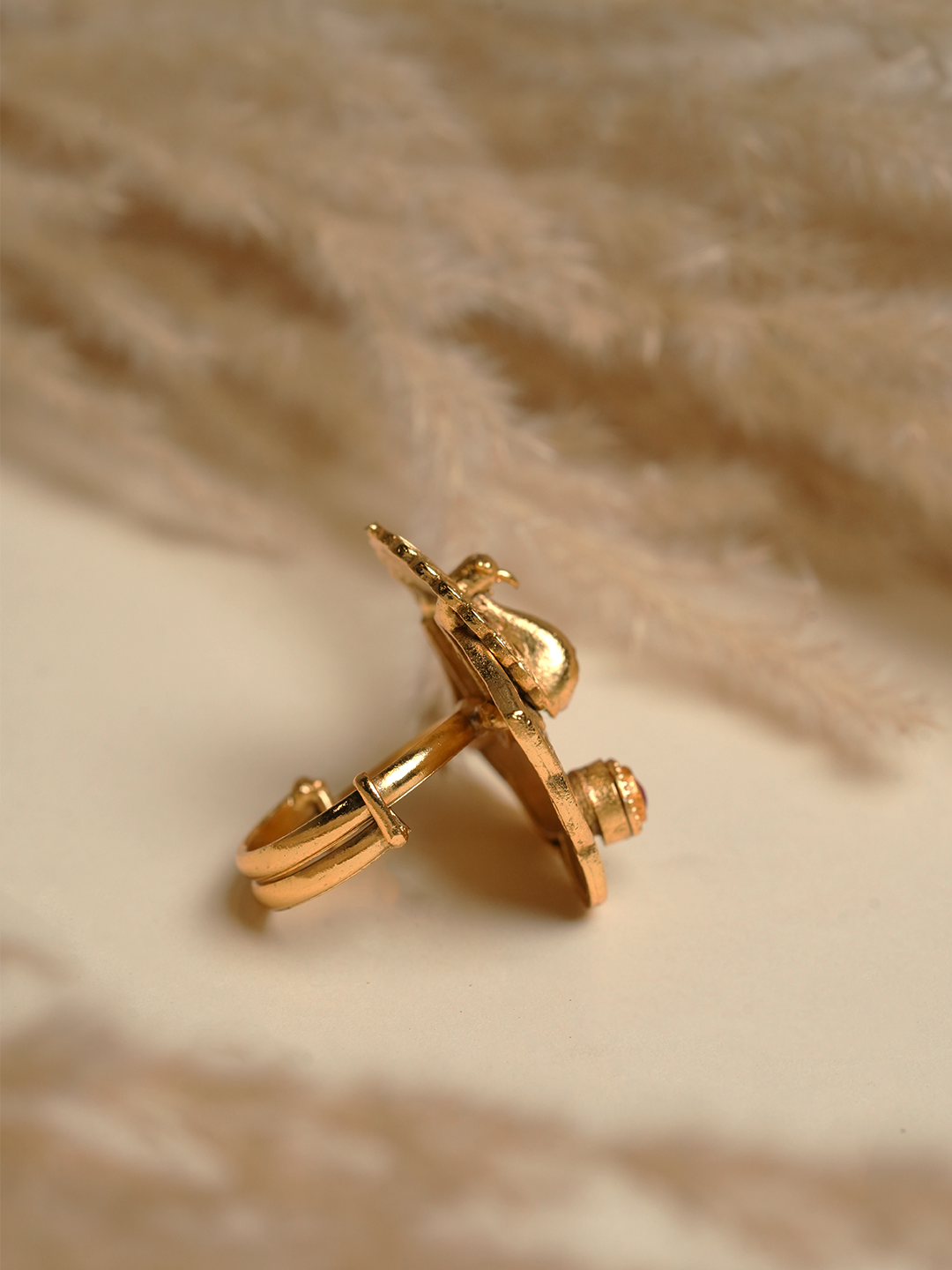 Gold Polished Antique Ring