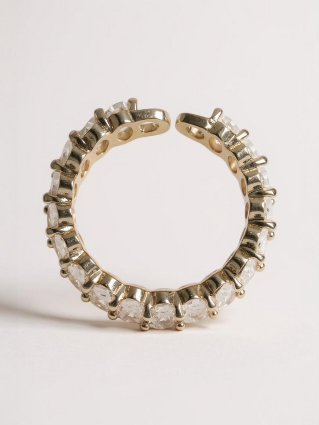 Zircon Classic Ring