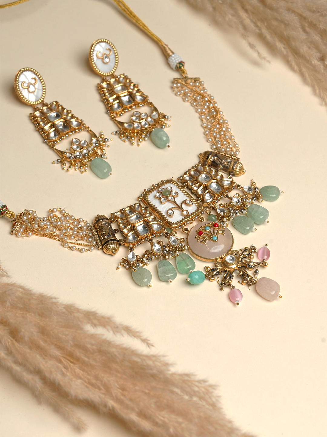 Designer Kundan Choker with Pastel Colored Stone
