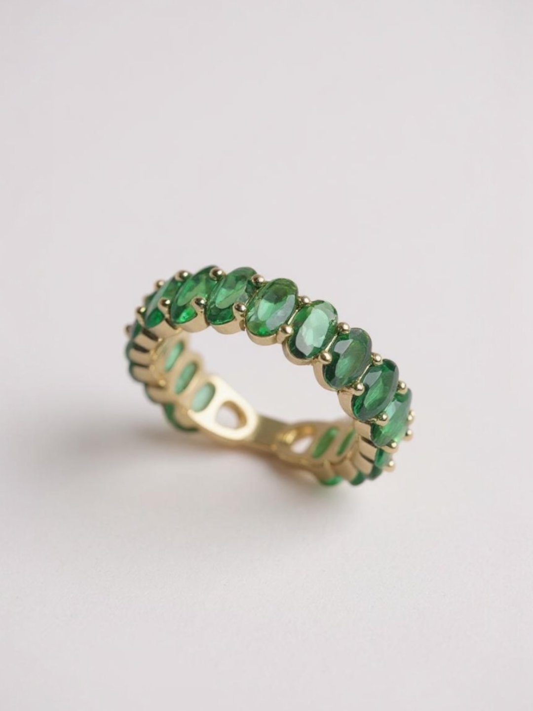 Zircon Classic Ring