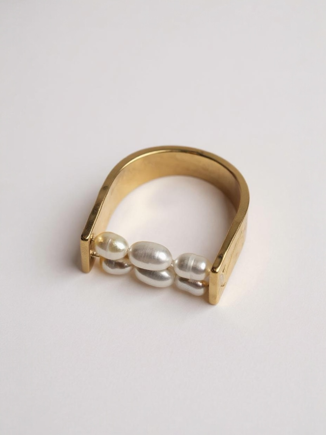 Vintage Pearl U Shape Ring