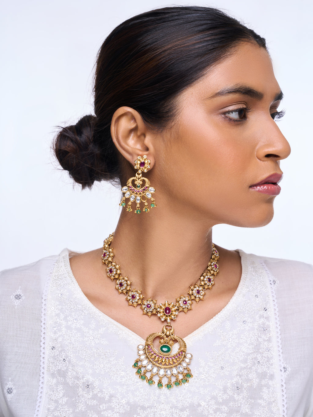 Designer Pendant Set with Kundan Stones