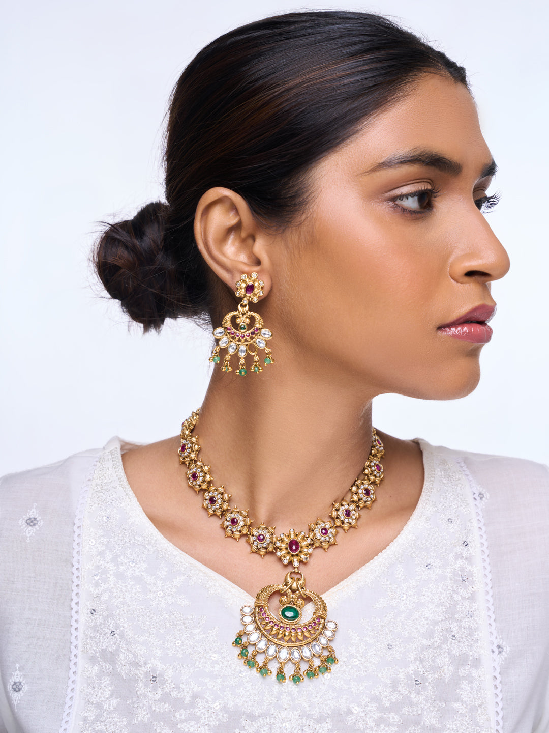 Designer Pendant Set with Kundan Stones