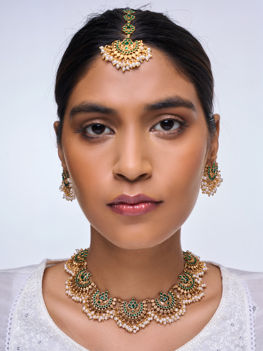 Designer Green Gold Polished Necklace