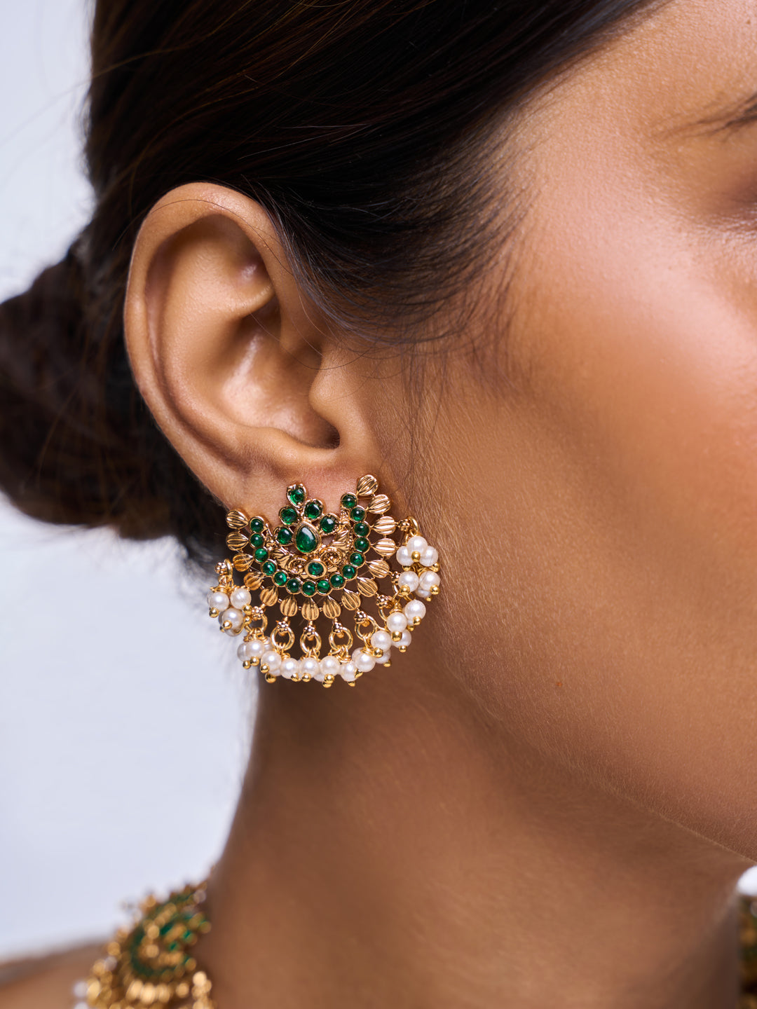 Designer Green Gold Polished Necklace