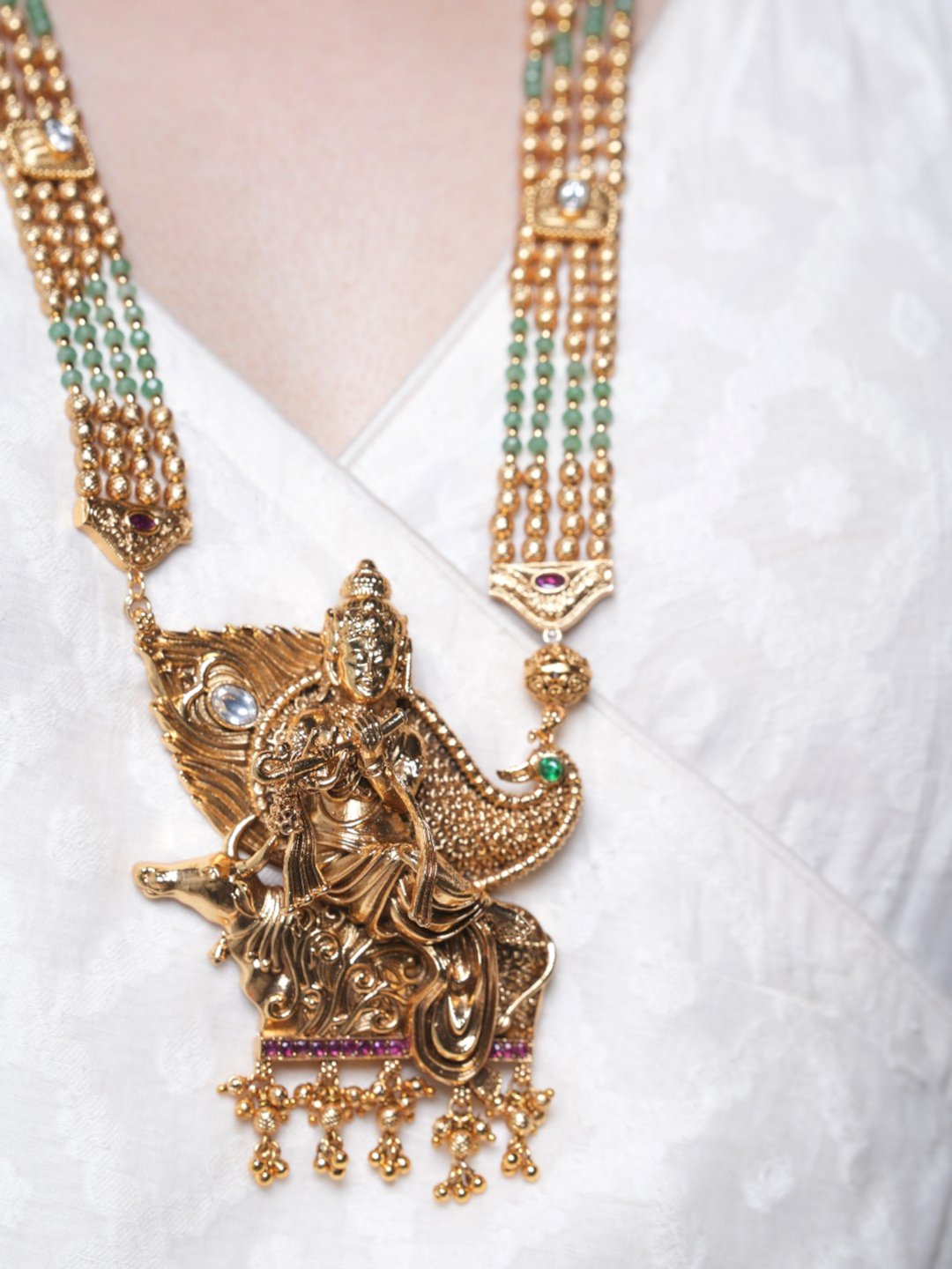 Beautiful Premium Krishna Pendant Set