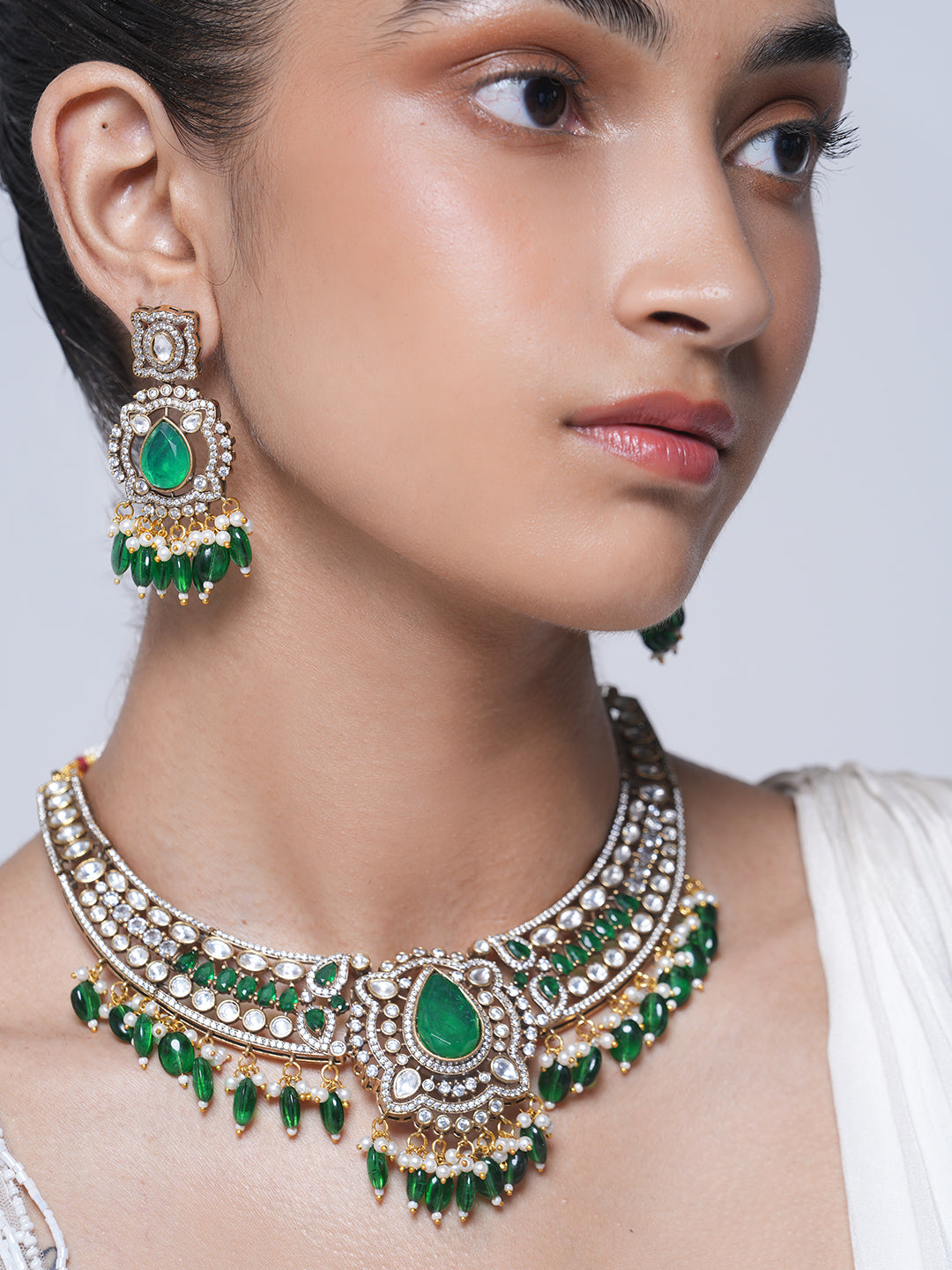 Green Designer Mehendi Polish Necklace