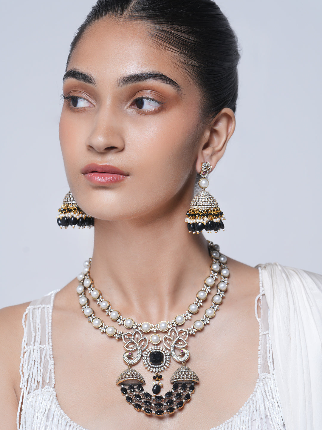 Black Long Mehendi Polish Necklace