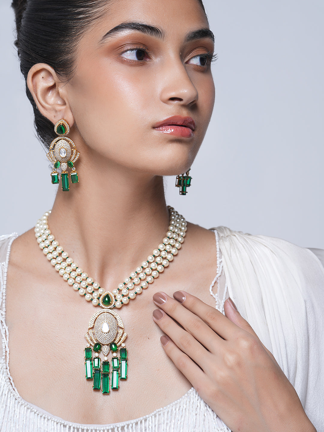 Designer Necklace with Pearl Mala
