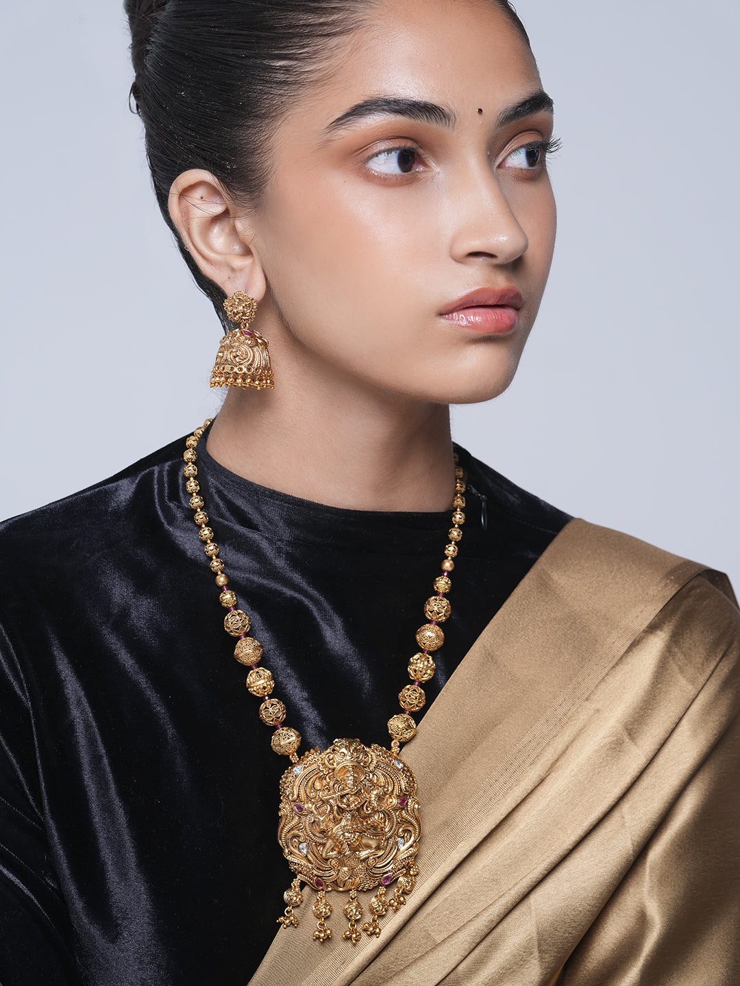 Heavy Matar Mala Antique Pendant Set