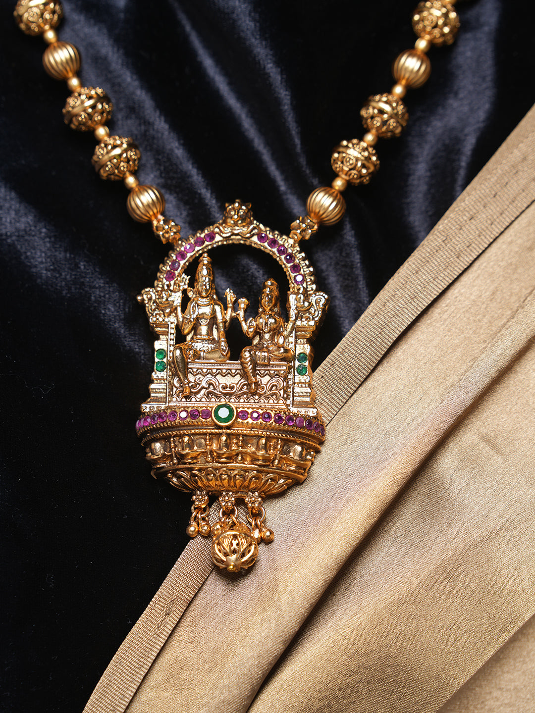 Shiv Parvati Matar Mala Pendant Set